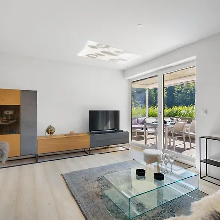 Parc 2 By Interhome Apartamento Crans-Montana